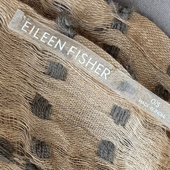 Eileen Fisher Distress Lightweight Beige Scarf With Gray Dotted Pattern - Picture 2 of 8